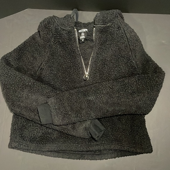 HOT TOPIC crop top long sleeve fleece pullover hoodie in women’s size small - Picture 3 of 6